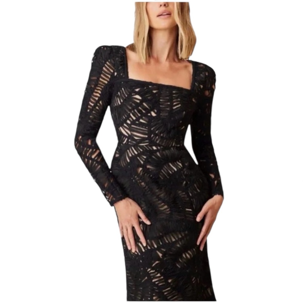 🖤 NWT Elliatt Addison Black Lace Formal Midi Dress Size S